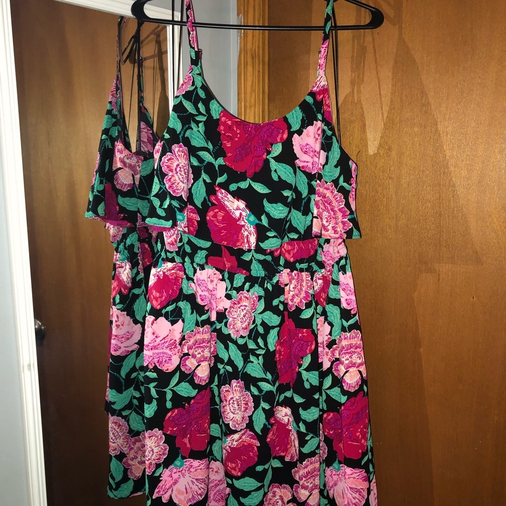 L women’s dress